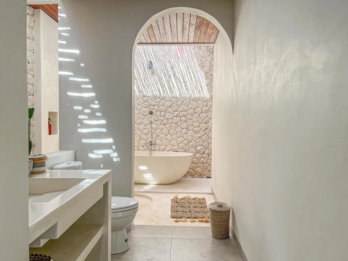 Moana Villa & Suites Bingin Uluwatu